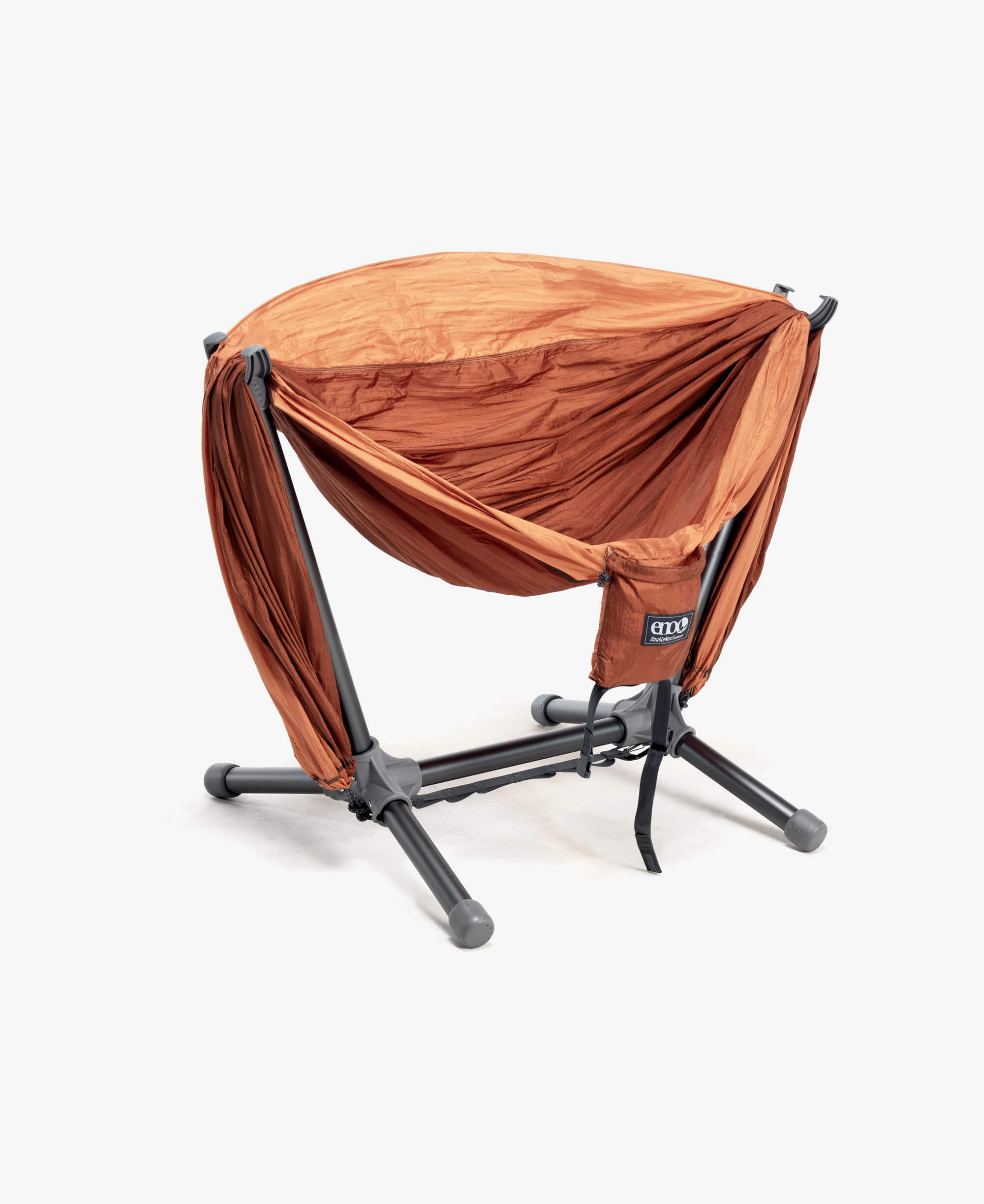 Enjoy weightlessness relaxation with the ENO Parklite Hammock Chair Stand. 